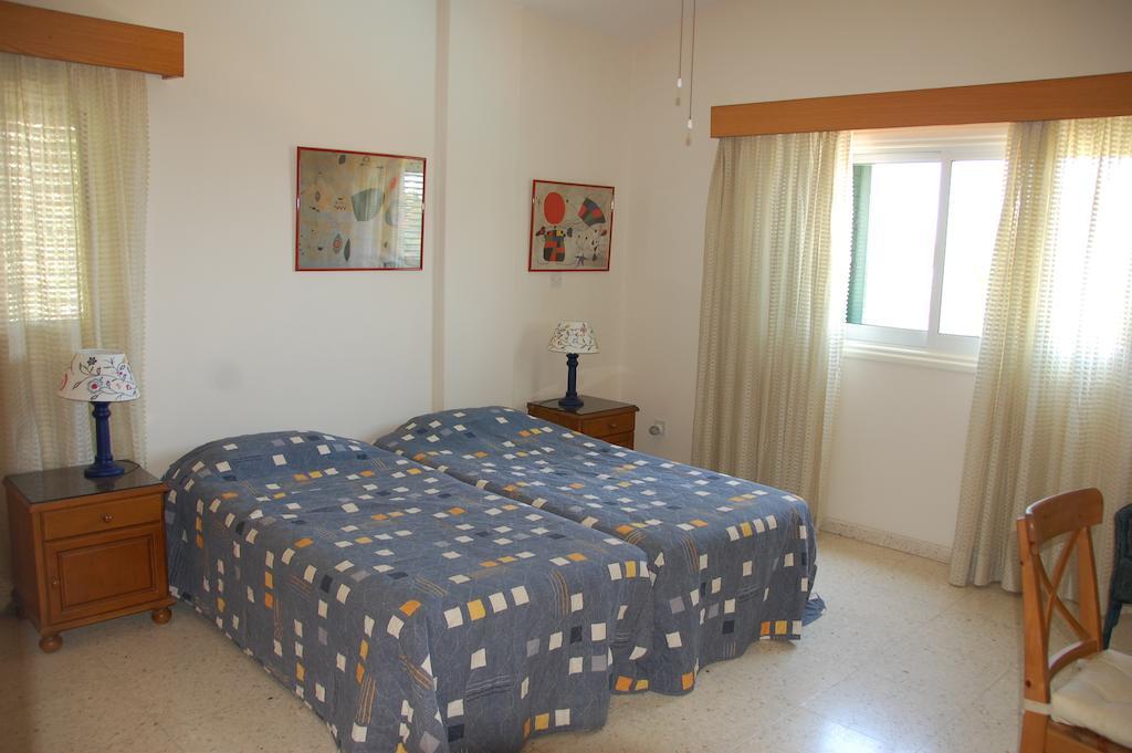 Villa Chrysanthia Полис Номер фото